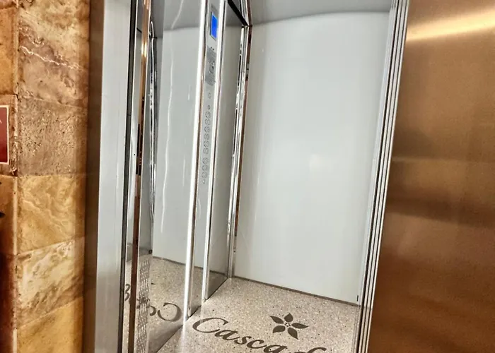 At Kaskadas A44 Slantchev Briag